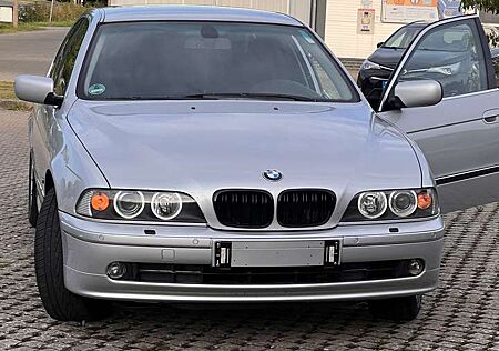 BMW 520i 520