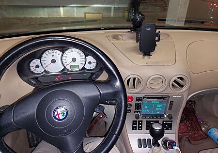 Alfa Romeo 166 3.2 V6 24V Distinctive
