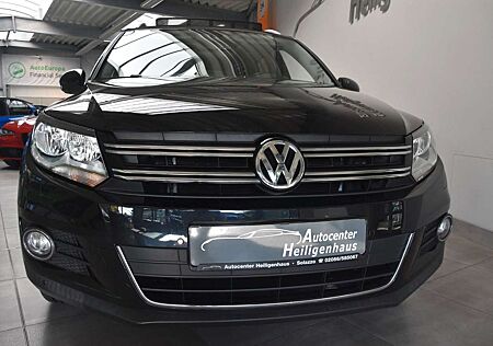VW Tiguan Volkswagen Sport&Style 4Mot DSG Navi Kamera Pano AHK