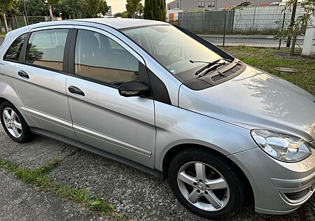 Mercedes-Benz B 150 Autotronic