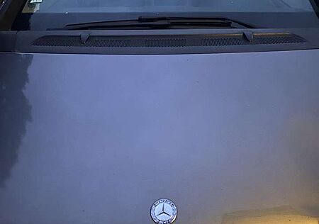 Mercedes-Benz A 160 BlueEFFICIENCY Avantgarde Special Edition