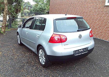 VW Golf Volkswagen Tour 2 Hand 4 Türen Garantie