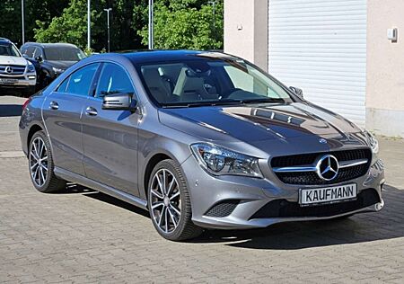 Mercedes-Benz CLA 200 El. Panodach Navi Ambiente Beleuchtung SD SHZ Park