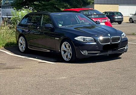 BMW 535i 535 xDrive Touring Sport-Aut.