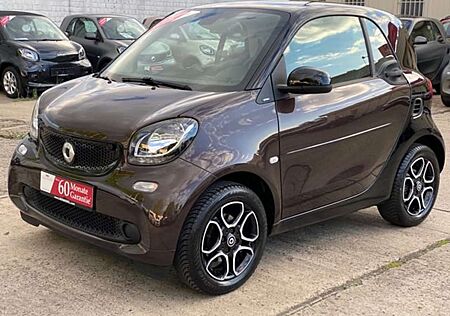 Smart ForTwo Prime_Panorama_Leder_Navi_Rückfahrkamera_LED