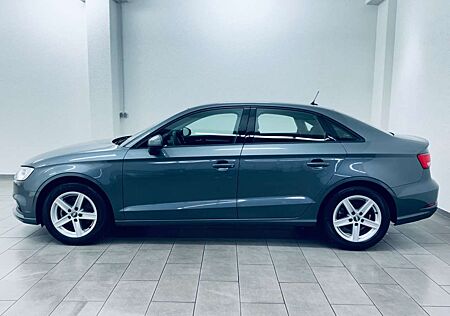 Audi A3 Limousine 2.0 TDI * XENON * 8xREIFEN *