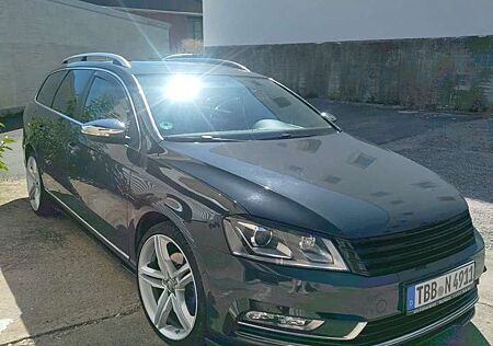VW Passat Variant Volkswagen 2.0 Blue TDI DSG SCR Exclusive