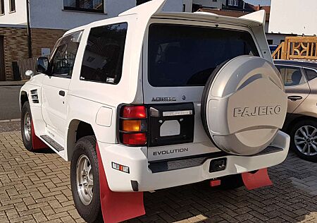 Mitsubishi Pajero Evo