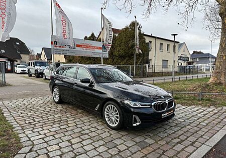 BMW 520 d xDrive Luxury Line*Keyless*Memory*HeadUp*