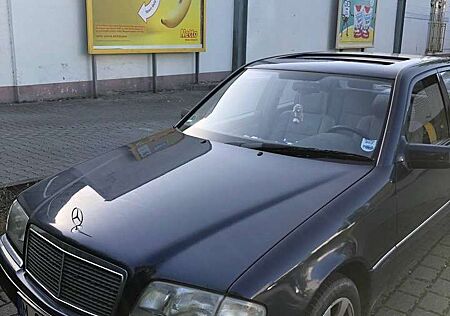 Mercedes-Benz 180
