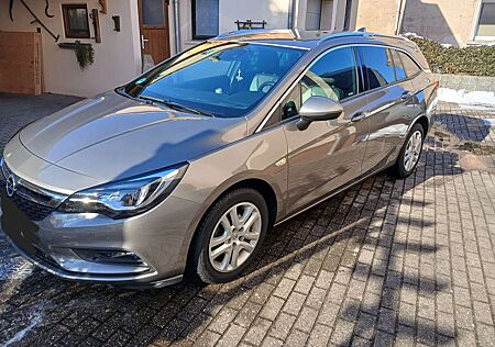 Opel Astra 1.4 Turbo Sports Tourer Active