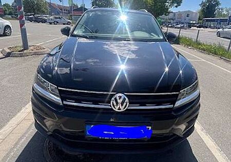 VW Tiguan Volkswagen Diesel 2.0 TDI SCR 4Motion DSG IQ.DRIVE
