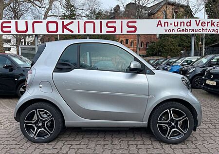 Smart ForTwo EQ*EXCL*60kW*PANO*NAVI*SHZ*PTS*KAM*22kW*