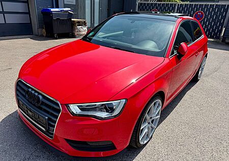 Audi A3 S-Tronic Panorama Alcantara Navigation ACC AHK