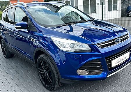 Ford Kuga 2.0 TDCi Titanium Bi-Xenon|Panorama|Navi