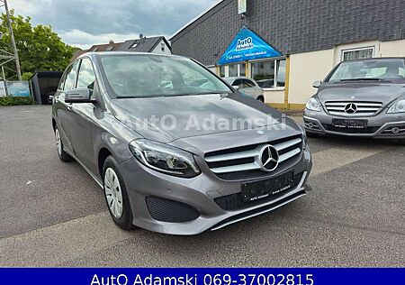 Mercedes-Benz B 180 7G-DCT 1.Hand Navi LED RFK 41tkm Allwetter