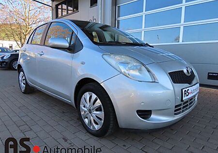 Toyota Yaris Sol 1.3 VVT-i Automatik*SH gepfl.*HU 08/26