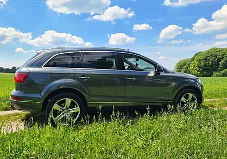 Audi Q7 3.0 TFSI quattro tiptronic