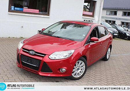 Ford Focus Titanium NAVI+XENON+LEDER+SCHIEBEDACH+PDC
