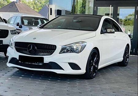 Mercedes-Benz CLA 200 7G-DCT Urban