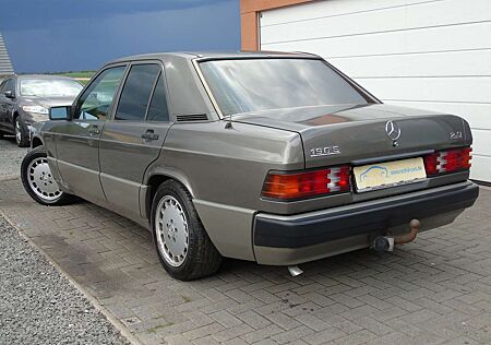 Mercedes-Benz 190 2 L*AHK*AUTOMATIK*ALUFELGEN*OLDTIMER!*INSPEKTION!