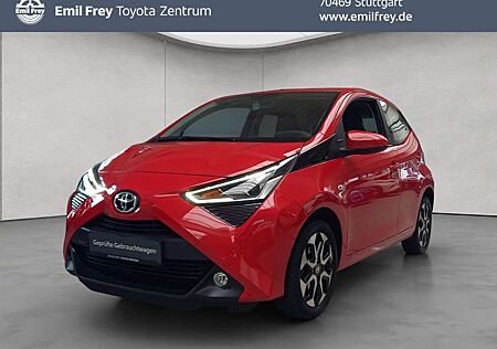 Toyota Aygo (X) x-shift x-play Team Deutschland