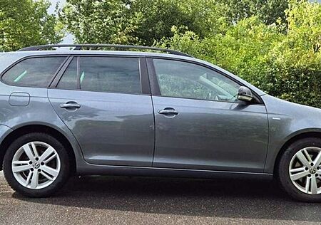 VW Golf Variant Volkswagen 1.2 TSI DSG MATCH