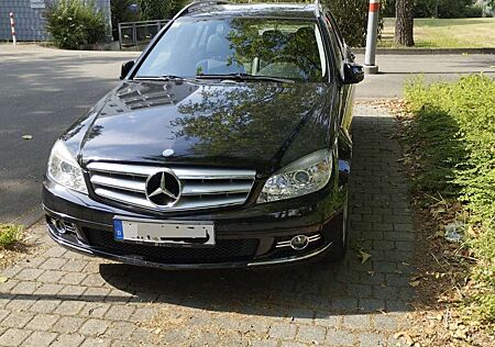 Mercedes-Benz C 180 T CGI Automatik BlueEFFICIENCY Special Edition