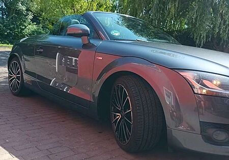 Audi TT Roadster 3.2 quattro S tronic