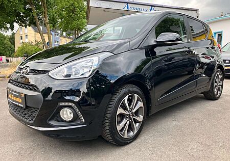 Hyundai i10 Passion Garantie, Scheckheft, Tüv Neu