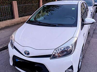 Toyota Yaris Hybrid 1.5 VVT-i