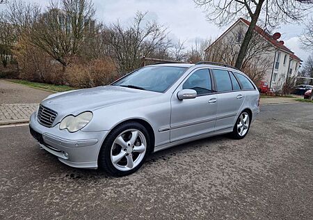 Mercedes-Benz C 220 T CDI Avangarde,Automatik,AHK,Klima,TÜV,