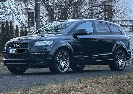 Audi Q7 3.0 TDI DPF quattro tiptronic