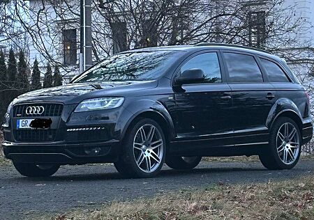Audi Q7 3.0 TDI DPF quattro tiptronic