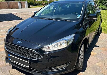 Ford Focus Turnier 1.5 TDCi DPF Start-Stopp-System Busi