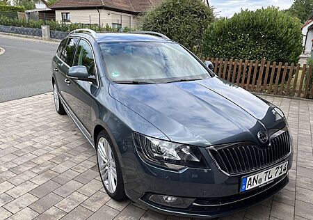 Skoda Superb Combi 2.0 TDI Green tec DSG Elegance