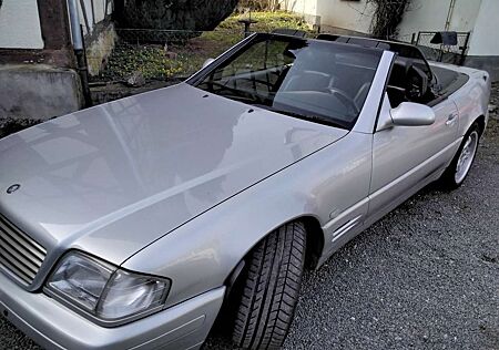 Mercedes-Benz SL 280 Spezial Edition