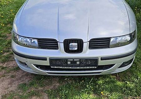 Seat Leon 1.6 16V Magma