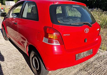 Toyota Yaris 1.0 VVT-i