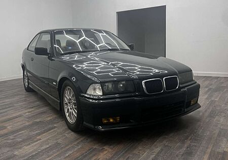 BMW 323i 323 Exclusiv Edition