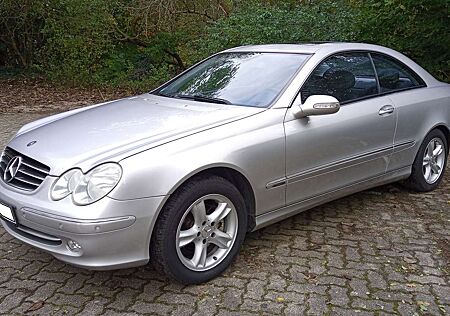 Mercedes-Benz CLK 200 Kompressor Avantgarde Lederausstattung