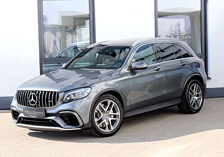 Mercedes-Benz GLC 63 AMG 4-MATIC+ PANO KAMERA AHK 20 ZOLL