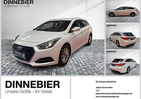Hyundai i40 Trend LM Navi AUT PDC SHZ elSitz