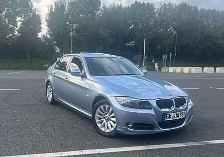 BMW 320i 320 Aut.