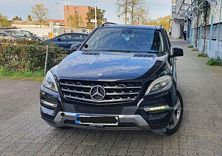 Mercedes-Benz ML 350 BlueTEC 4MATIC 7G-TRONIC