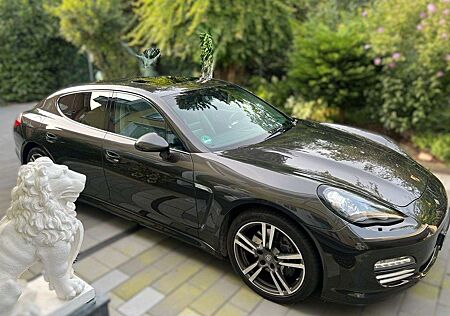 Porsche Panamera 4 BOSE LUFT Schiebedach 20" Approved 27