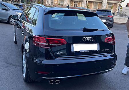 Audi A3 1.5 TFSI cylinder, Sportback S tronic Design