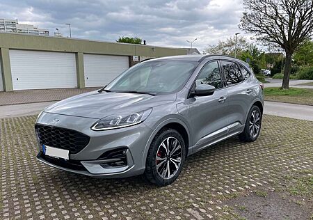 Ford Kuga Plug-In Hybrid ST-Line X