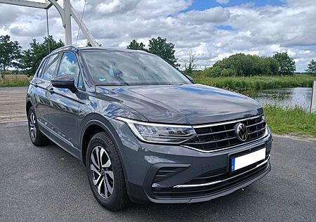 VW Tiguan Volkswagen 1.5+TSI+OPF+DSG+ACTIVE