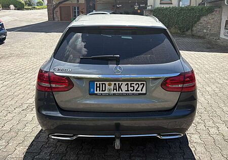 Mercedes-Benz C 250 (BlueTEC) d T 7G-TRONIC